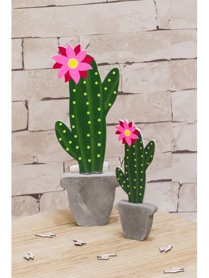 WOODEN CACTUS ON CEMENT BASE 11CM X 3CM X 31CM