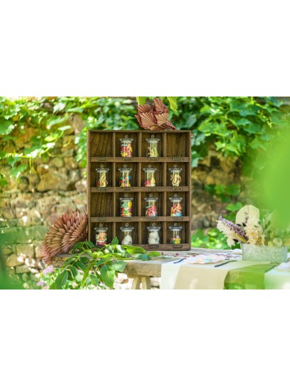 MEUBLE BOIS 16 COMPARTIMENTS 64CM X 13CM X 70CM