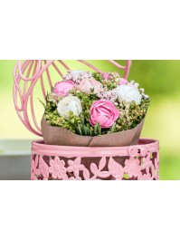 STANDING BOUQUET OF WHITE/PINK ROSES IN KRAFT WRAP DIA 9CM X 14CM