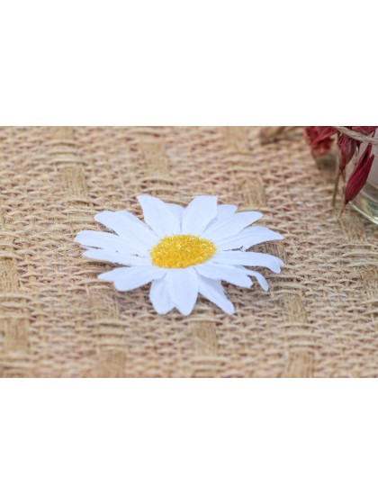 6 WHITE DAISY FLOWERS TO DISPERSE DIA 4.5CM
