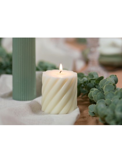 IVORY SPIRAL PILLAR CANDLE DIA 7CM X 7.5CM