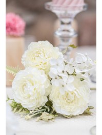 BUNCH OF 3 WHITE RANUNCULUS 32CM