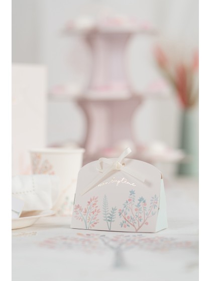 SET OF 4 CARTON CANDY BOXES MON BAPTEME 10.2CM X 5CM X 8CM