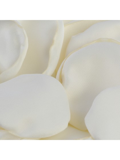 BAG OF 50 IVORY SATIN ROSE PETALS AROUND 3CM X 4CM