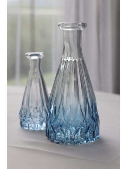 VASE ALEXANDRINE VERRE DEGRADE BLEU DIA 6.8CM X 14.5CM