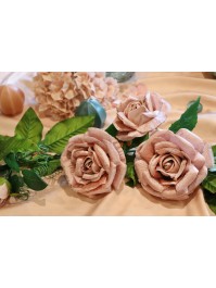 DELUXE VELVET LIGHT PINK ROSES TABLE CENTER DIA 20CM X 2M