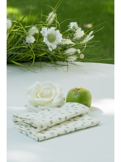 4 TETES DE ROSE IVOIRE DIA 11CM X 6CM