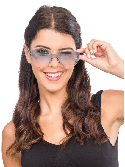 LUNETTES PLASTIQUE FORME COEUR VERRES FUMES BLEU 14CM X 14CM X 5.5CM