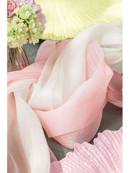 IVORY GLIMMER TABLE RUNNER 28CM X 3M