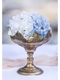 MAJESTIC BRUSHED MATT GOLDEN BIG FLOWER CUP ON BASE DIA 22CM X 24CM