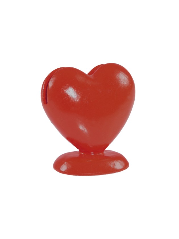 8 RESIN RED HEART SHAPE CARD HOLDERS  5CM