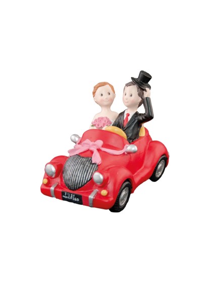 POLYRESIN MARRIED COUPLE ON RED CAR 18CM X 10CM X 14.5CM