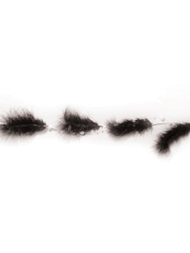 BLACK FEATHER GARLAND 135CM 