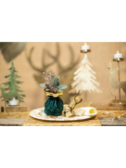 2 WINTER BRANCHES ON CARD 8CM X 14CM