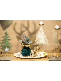 2 WINTER BRANCHES ON CARD 8CM X 14CM