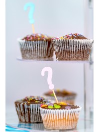 SET 8 STICKS CUP CAKE BOY OR GIRL AROUND 3CM X 9CM