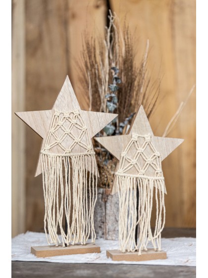 NATURAL WOODEN STAR ON BASE 18CM X 4.5CM X 30CM