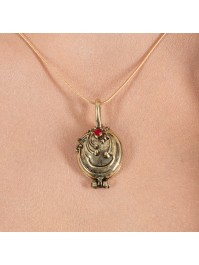 GOLDEN VAMPIRE NECKLACE PENDANT 4CM X 2CM/ CHAIN 45CM