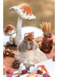 ELEGANT SITTING FOX - 2 ASS GIRL AND BOY 32CM