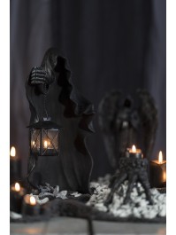 BLACK GHOST WITH LANTERN 20CM X 18CM X 40CM