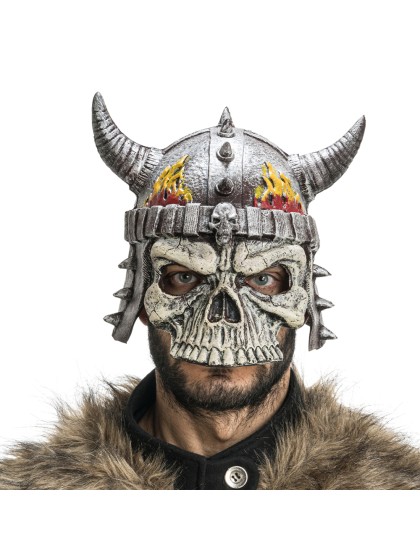 HELM WIKINGER TOTENKOPF SCHAUM AUS LATEX 25CM X 20CM X 23CM