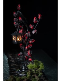 AST LAMPIONPFLANZE SCHWARZ UND ROT 82CM