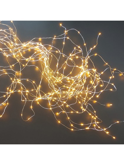 400 LEDS WATERFALL GOLD LIGHTS - 20 LINES X 20 LEDS 7M