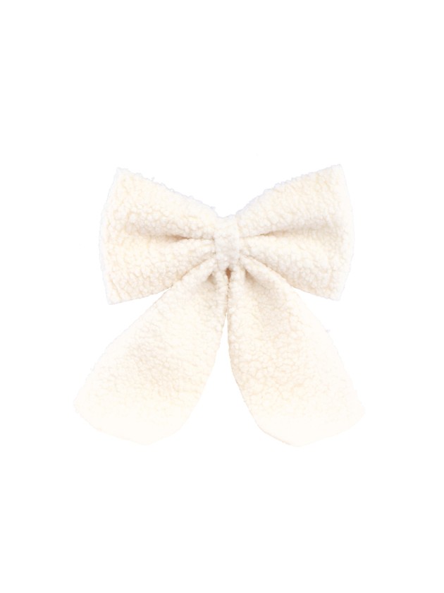 WHITE FUR BOW 29CM X 4CM X 40CM