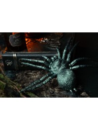 IRIDESCENT GREEN PLASTIC SPIDER 23CM X  17.5CM X 3.8CM