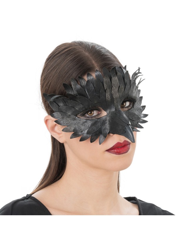 HALF BLACK FEATHER MASK 