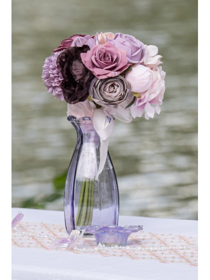 VASE COROLLE GLAS LILA DIA 9.2CM X 8.3 CM X 20CM