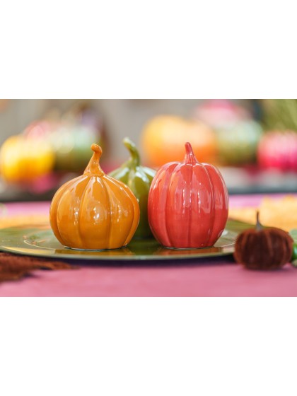 ASSORTED COLORED CERAMIC PUMPKINS - 2 SIZES - 4 ASS DIA 9.2CM X 10.3CM / DIA 8.5CM X 10.5CM