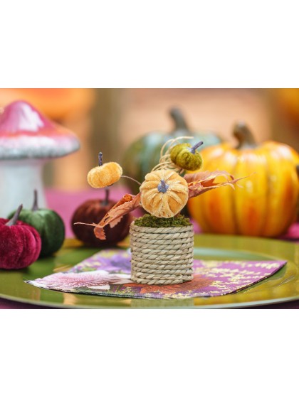 MINI BUNCH WITH LEAVES AND PUMPKINS DIA 5CM X 14.5CM