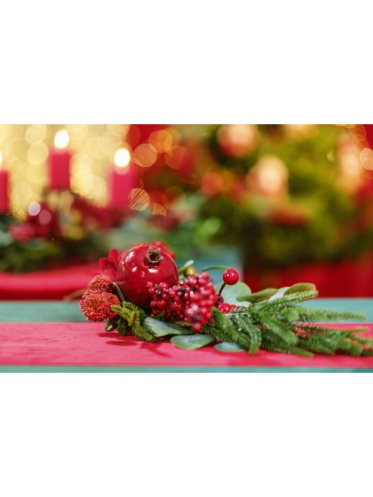 PICK RED BERRIES 90CM X 23CM X 10CM