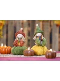 WILLOW SCARECROW ON PUMPKIN 2 ASSORTED DIA 12CM X 18CM