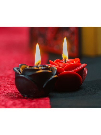 4 RED ROSES CANDLES DIA 5CM X 3.5CM