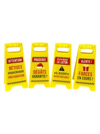 WARNING SIGN FOR ELF BEHAVIN BADLY - 4 ASS 11.5CM X 1.5CM X 24CM