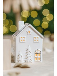 WHITE AND GOLD CERAMIC HOUSE CANDLHOLDER 9.1CM X 7CM X 13CM