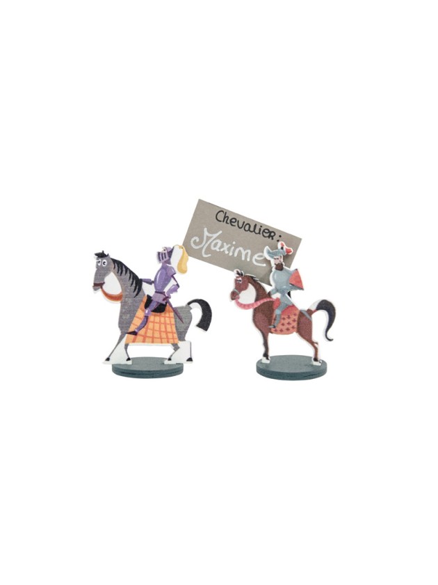 SET 4 TISCHKARTEN RITTER 5CM