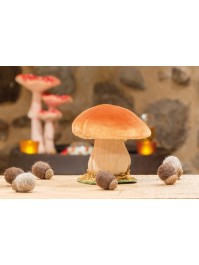 PILZ BRAUN WEISS AUF SCHAUMSOCKEL 10CM X 10CM X 10.5CM